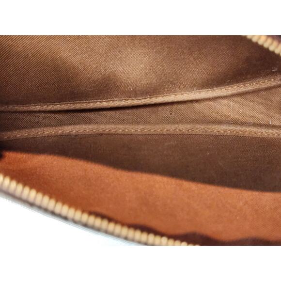 Louis Vuitton Pochette Accessoires Monogram LV Shoulder Bag Vintage Y2K Style - Picture 15 of 15